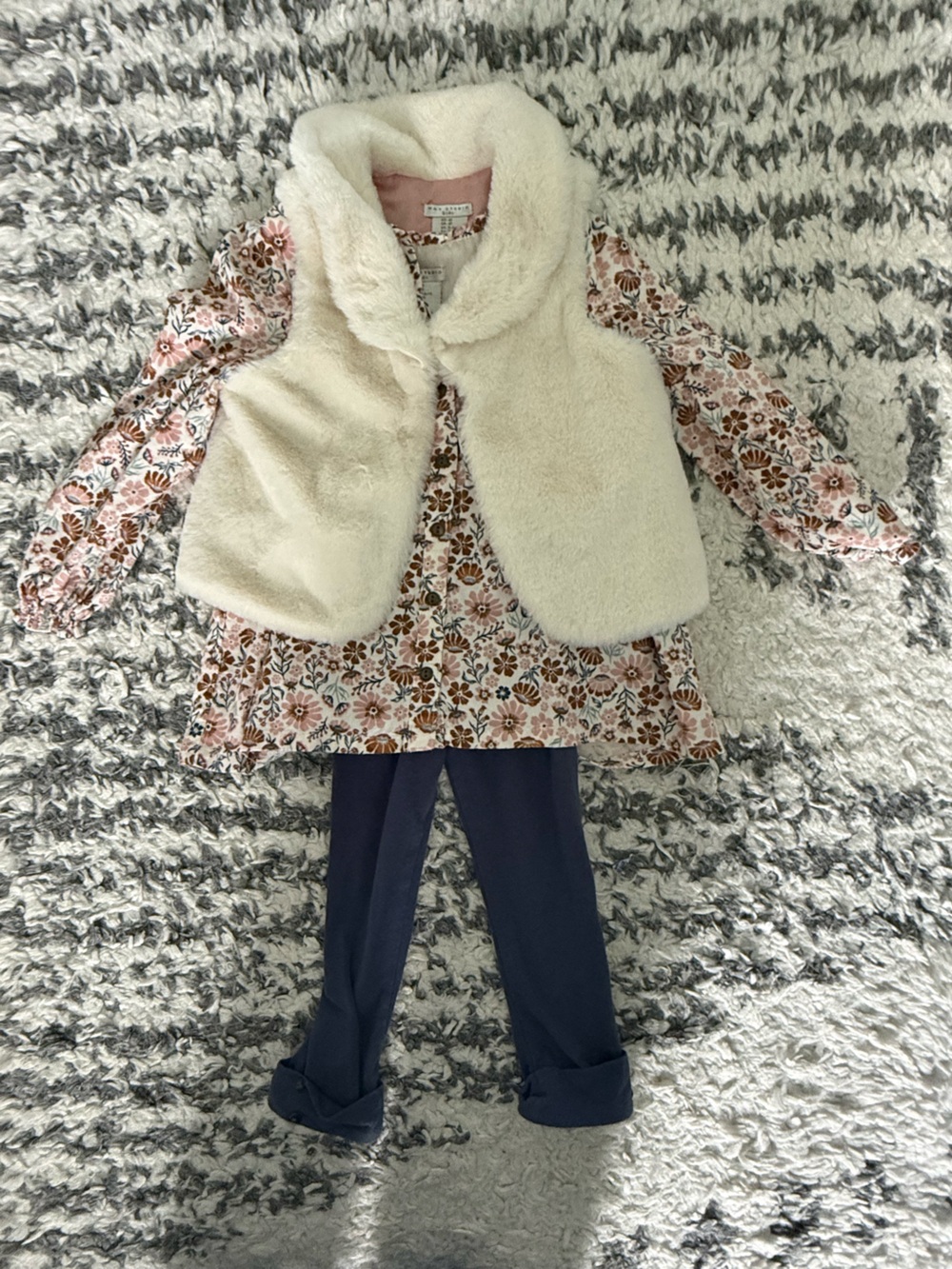 Girls Cream Faux Fur Vest with Floral Tunic and Navy Leggings Set 4T